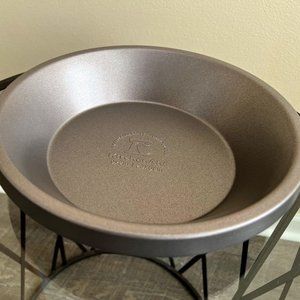 KitchenAid 9 x 2” Round Nonstick Steel Professional Grade Cake Pan